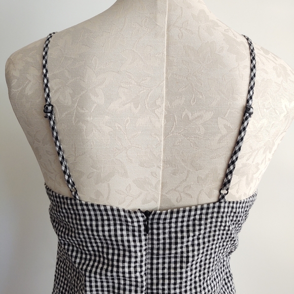 Honey Punch Gingham Romper Black & White Cami Ruffle Hem Size Small - Picture 11 of 12